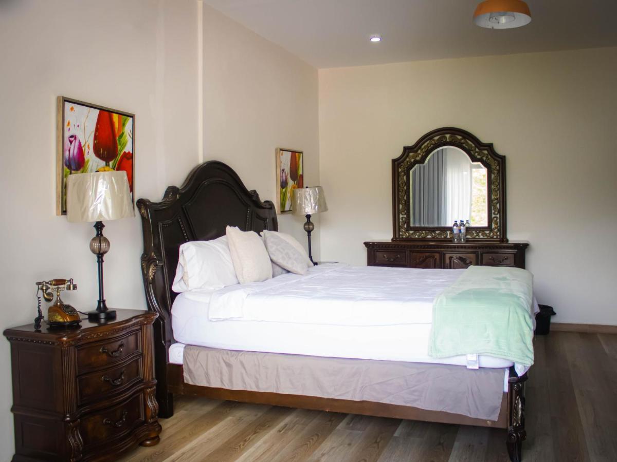 Hotel, Cocoview Valle de Ángeles Esterno foto